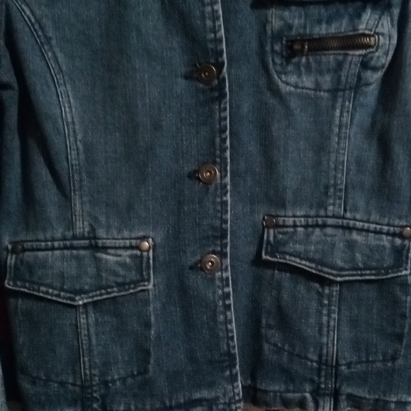 Jean jacket - Picture 2 of 3